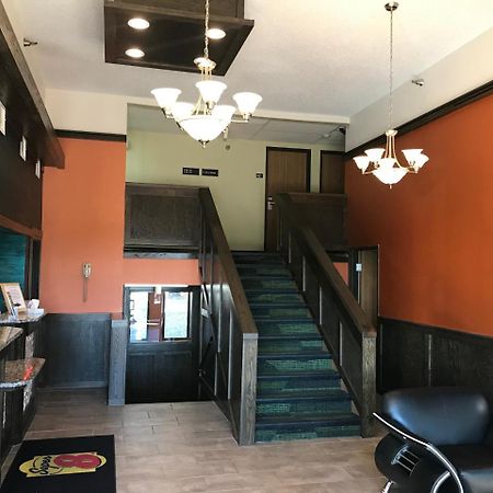 Super 8 By Wyndham Fayetteville Εξωτερικό φωτογραφία
